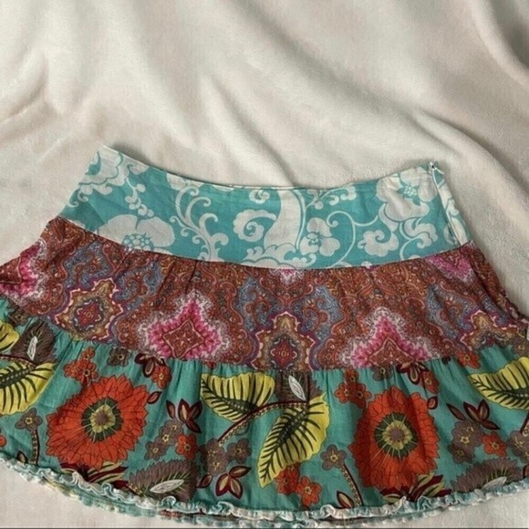 Rampage Boho Patchwork Mini Skirt Floral Paisley Tiered Ruffle Hem Size 6 - Picture 5 of 10
